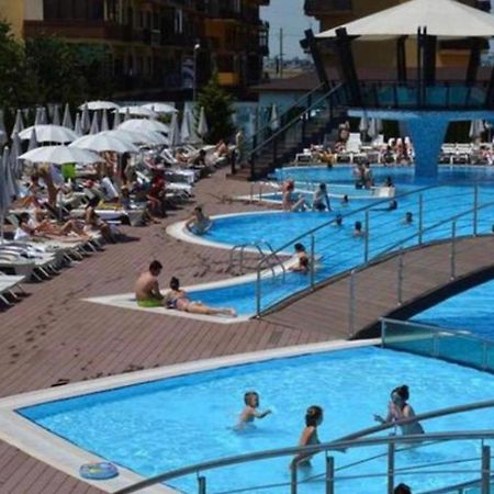 Apartament Militari Residence Roşu Exteriör bild